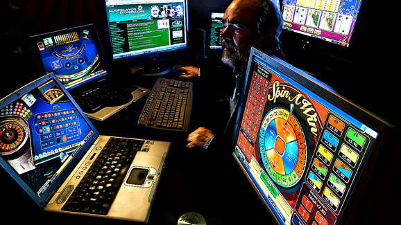 The Convenience of Online Poker: Your Chance to Beat the Odds